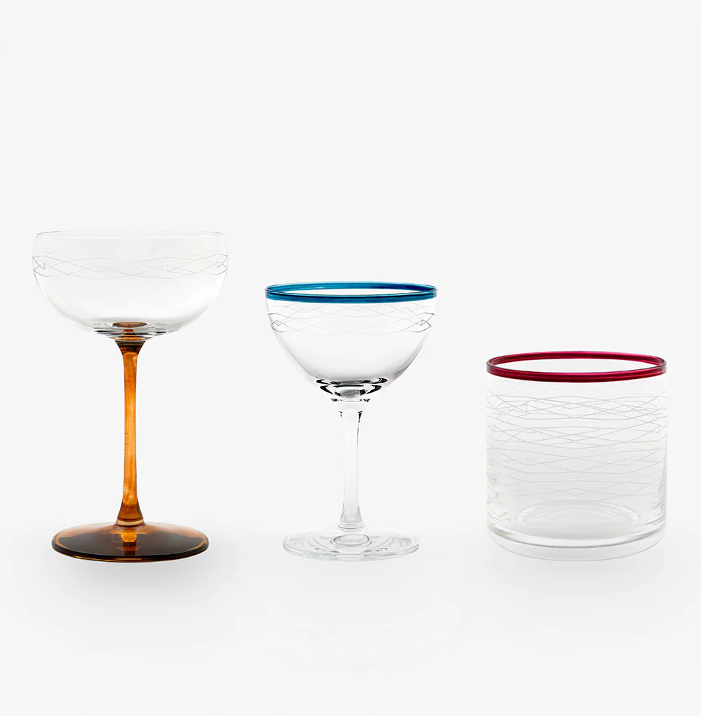 A Set of 2 Old Fashioned Glasses 4